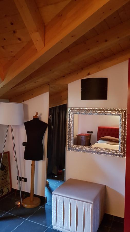 B&B Benessere La Casa Nera เบรโน ภายนอก รูปภาพ